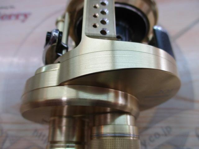 シマノ 14カルカッタコンクエスト201 左巻き 実釣未使用品 シマノ カルカッタ コンクエスト 201 (左) カルカッタコン