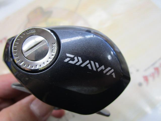 Daiwa ALPHAS 105H Finesse Custom ベイトリール アルファスフィネスカスタム 105H (右) 特別割引品 ALPHAS AIR