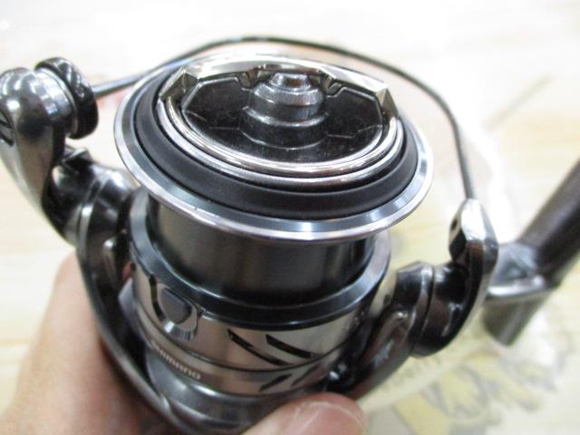 Daikiさん専用！コンプレックスxr c2000F4 HG 未使用品 シマノ(SHIMANO) 21 コンプレックス XR C2000F4HG