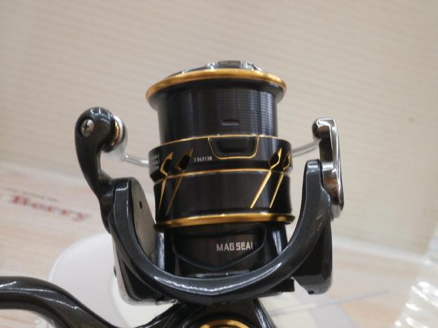 Daiwa CALDIA FC LT 2000S-H 21カルディア　中古品 DAIWA（釣り） ダイワ 21カルディア FC LT2000S スピニング