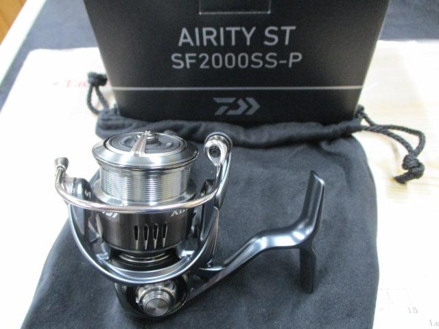 ダイワ 23エアリティ ST SF2000SS-H 未使用品 ダイワ スピニングリール 23エアリティ(AIRITY) ST SF2000SS-H