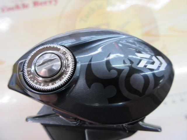 未使用 ダイワ 24 タトゥーラ TW 100XH ベイトリール DAIWA（釣り） 【目玉商品】ダイワ 24 タトゥーラ TW 100XH 右