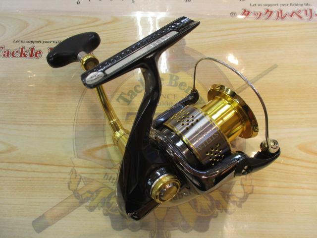 シマノ　10ステラC3000HG　未使用 楽天市場】〇〇【中古】SHIMANO シマノ STELLA 10 ステラ