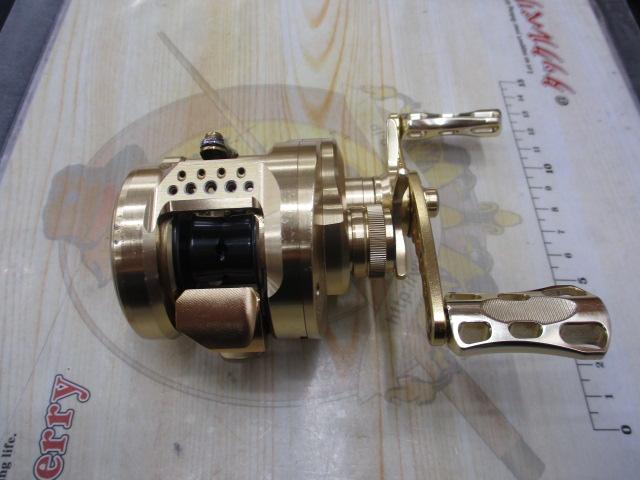 実釣未使用　カルカッタコンクエスト　100hg シマノ シマノ(SHIMANO) 21 カルカッタコンクエスト 100HG カルカッタ