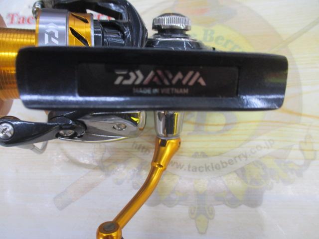 レブロス　3500 DAIWA ダイワ 15レブロス REVROS 3500 スピニングリール 057378