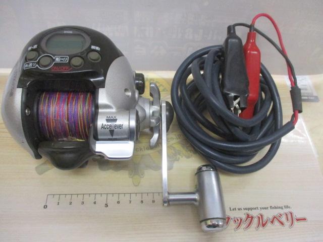 Adventure 電動リール SS700AT-S美品 Yahoo!オークション -「アドベンチャー電動ss700at-s」の落札