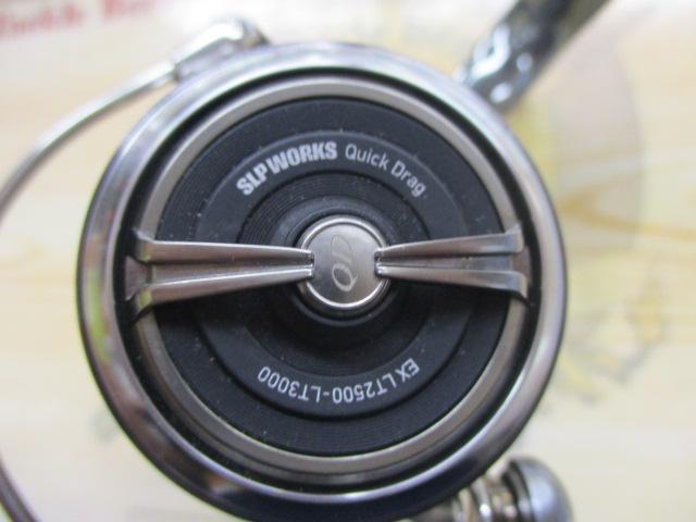 22イグジストLT2500S-XH実釣未使用※保管時の小キズあり 22イグジストLT2500S-XH実釣未使用※保管時の小キズあり 値下げ