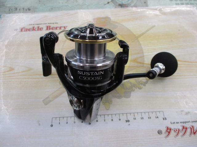 SHIMANO - 17サステイン　C5000XG   美品　送料込み シマノ(SHIMANO) 17サステイン C5000XG ○廃番 完売しました