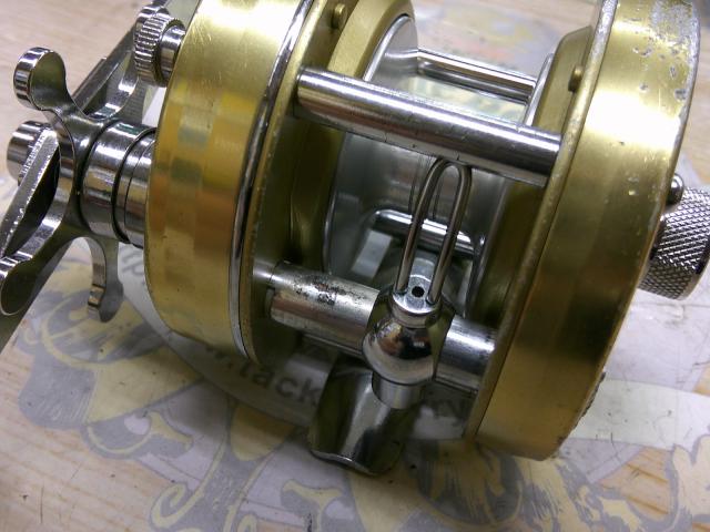 ABU Ambassadeur 4500C クラッシックゴールド ABU アブ アンバサダー AMBASSADEUR 4500C ベイトリール