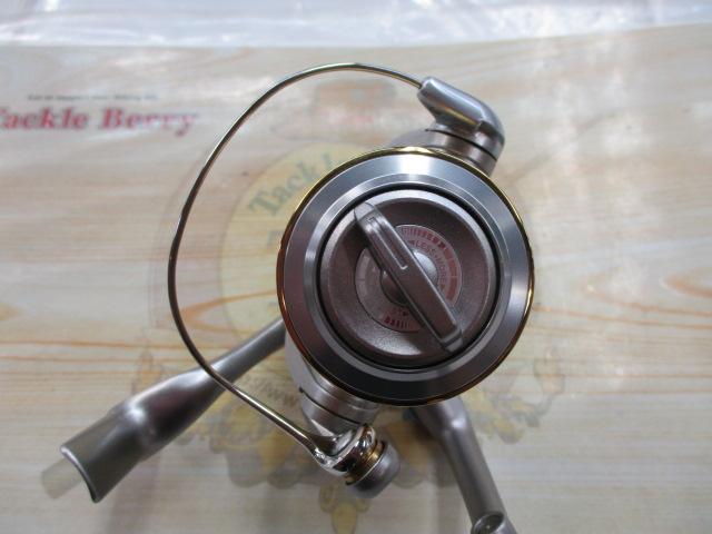 シマノ 05 バイオマスター C3000 シマノ(SHIMANO) 06 バイオマスターMg C3000 ｜アウトドア用品