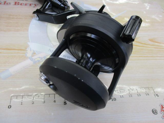 【新品未使用】ダイワ キャタリナ15H-SJ DAIWA（釣り） 【アウトレット商品】ダイワ 19 キャタリナ 15H