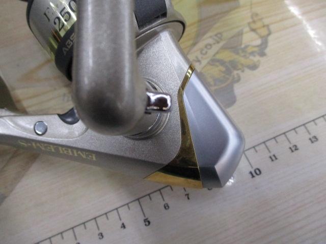 エンブレムS 2500LBA