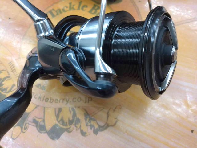yu【美品】24セルテート LT4000-CXH DAIWA（釣り） ダイワ 24 セルテート LT4000-CXH スピニング