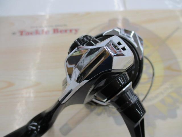 ウシロディック様確認用 23ヴァンキッシュC3000MHG中古品 シマノ(SHIMANO) 23 ヴァンキッシュ C3000MHG ☆特別割引品