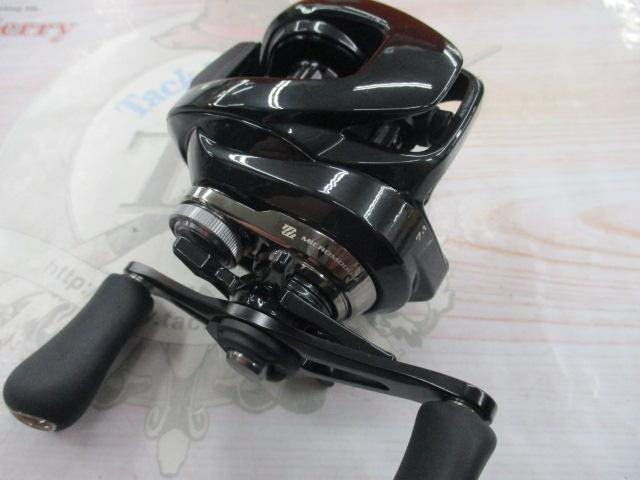 美品　シマノ　24メタニウムDC 70HG シマノ 24 メタニウム DC 70HG ベイトリール : つり具の銭屋