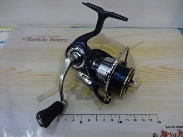 19 セルテート　LT2500s 美品 ダイワ 19セルテートLT2500S-XH リール