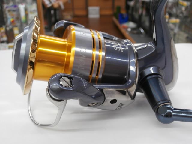 SHIMANO - [新品未使用]SHIMANO シマノ ツインパワー SW 6000PG シマノ 21 ツインパワー SW 6000PG スピニングリール - 最安値