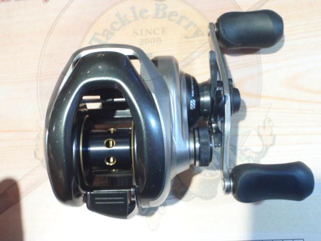 シマノ『13メタニウム RH 右ハンドル』03044ベイトリール SHIMANO】シマノ『13メタニウム RH 右ハンドル』03044 2013年