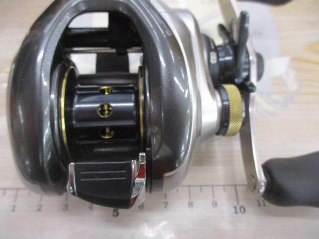 シマノ 13 メタニウムXG RH(右）・極上品！ Amazon | シマノ(SHIMANO) ベイトリール 13 メタニウム XG LEFT