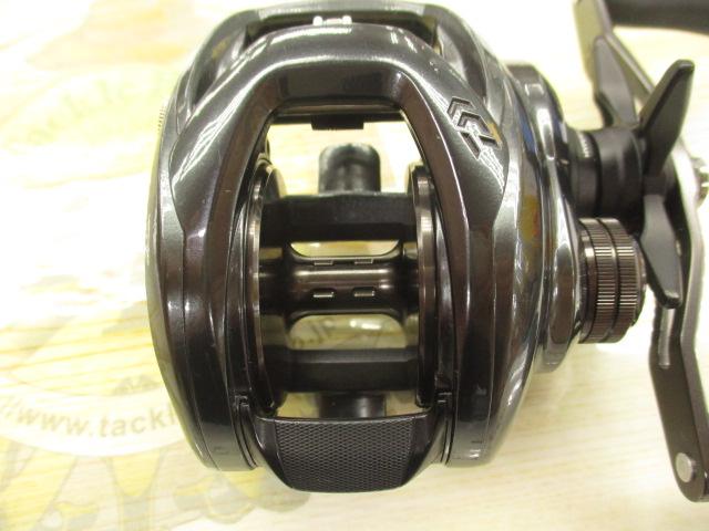 【美品】ダイワ　タトゥーラTW 300XH ダイワ ベイトリール タトゥーラ TW 300XH 2021年モデル (右巻