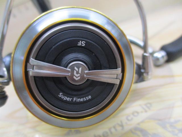 23エアリティ SF2000SS-P