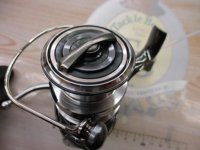 ほぼ未使用　イグジスト 4000-XH Yahoo!オークション - 『未使用』ダイワ 22 イグジスト LT 4000