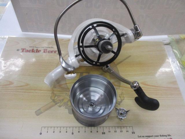 DAIWA - 月末特価‼️実釣未使用品❣️17ウインドサーフ35太糸 ダイワ（Daiwa） リール ウインドサーフ35 太糸