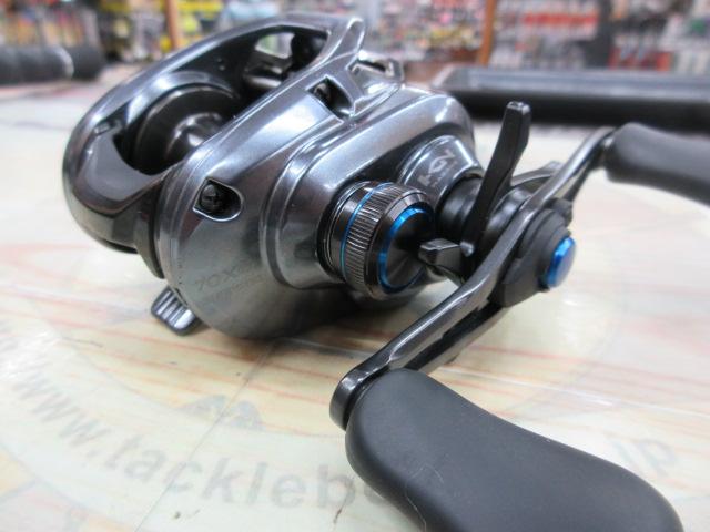 24SLX XG右　新品未使用品 24SLX 70XG｜＠ベリーネット 日本最大新品中古釣具WEBショップ