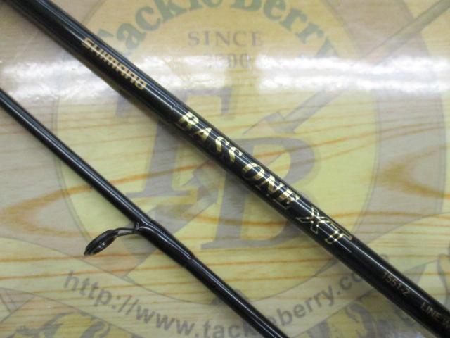 シマノ　BASS ONE XT 1551-2 ビオグリップ　美品 シマノ BASS ONE XT 1551-2 ビオグリップ 美品