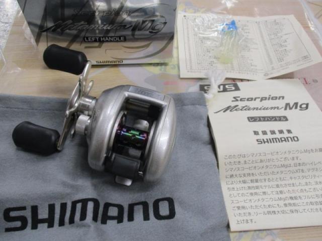 ららーら　メタニウムmg7 左ハンドル　(一部難あり) シマノ07'メタニウムMg7（左）にPE0．8号－150m