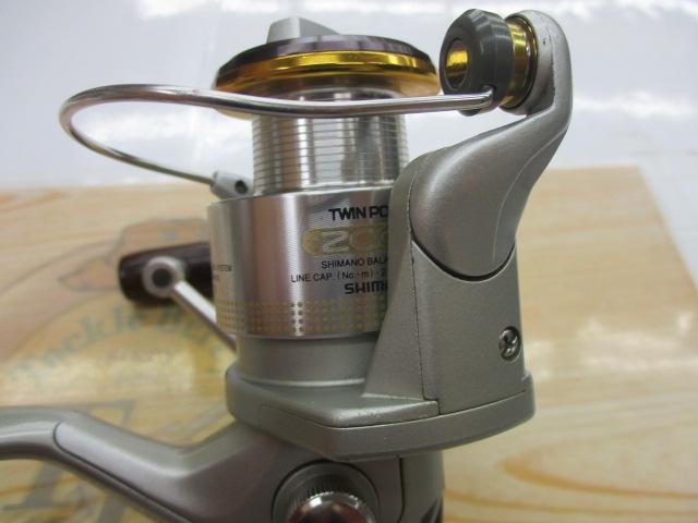 【中古/極上品】 シマノ 02 ツインパワー 2000   /W049M Yahoo!オークション -「02ツインパワー2000」(スピニングリール