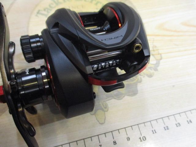 【美品】レボ5 ウインチ REVO5 WINCH (レボ5 ウィンチ)｜AbuGarcia｜釣具の総合メーカー