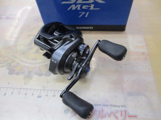 シマノ　　19　 SLX 　MGL 　71　新品　定価２３１００円 Shimano 19 SLX MGL 70/71 Japan MGL version 2019-2023