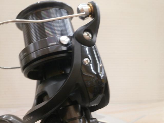 オマケ付き ダイワ 17 クロスキャスト 4000QD ダイワ 17 クロスキャスト 4000QD スピニングリール - 最安値