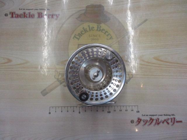 ダイワ ロッホモアLA SPEY 7/8 フライリール 美品 ダイワ ロッホモアLA SPEY 7/8 フライリール 美品 - メルカリ