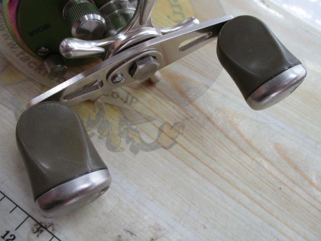 バリウスF200スペクトル 