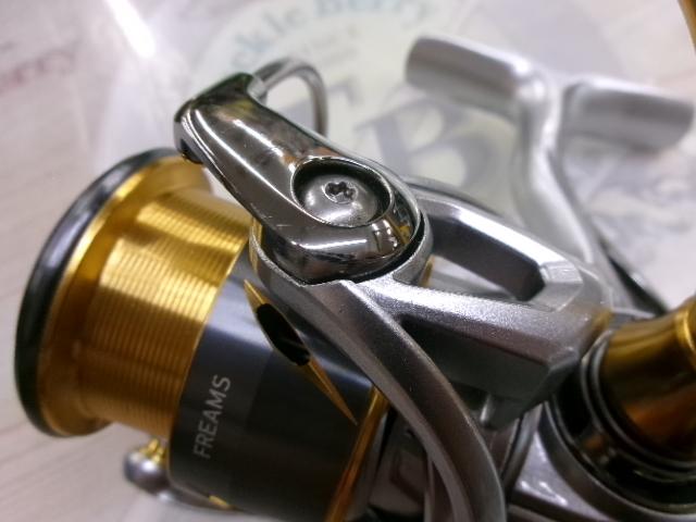 【美品】ダイワ 21フリームスLT2500 ライン付き ダイワ 21 フリームス LT 2500 - 上島釣具店