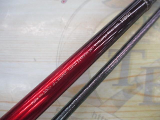な*ん様 18ワールドシャウラ 1704R-2 美品 シマノ(SHIMANO) 18ワールドシャウラ 1704R-2 ☆特別割引品