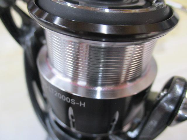 24 ルビアス LT2000S-H ダイワ ルビアス LT2000S-P 24年モデル スピニングリール - 釣具