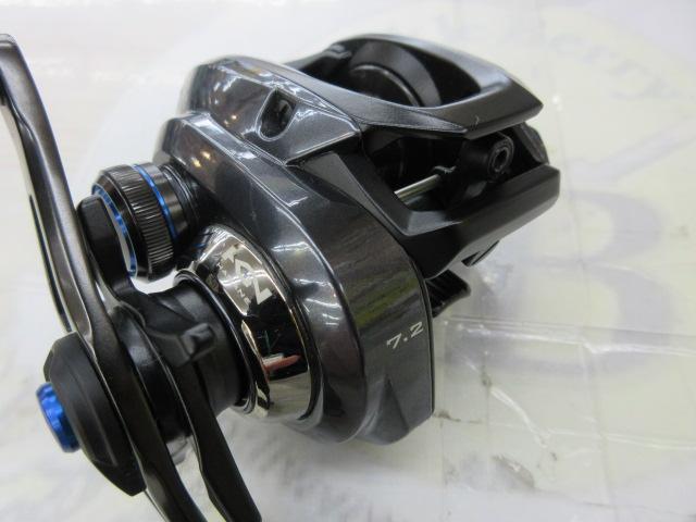 23　SLX　DC　70HG　スプールエッジに小傷あり。（写真6枚目）【中古品】 23 SLX DC 70HG スプールエッジに小傷あり。（写真6枚目）【中古品】