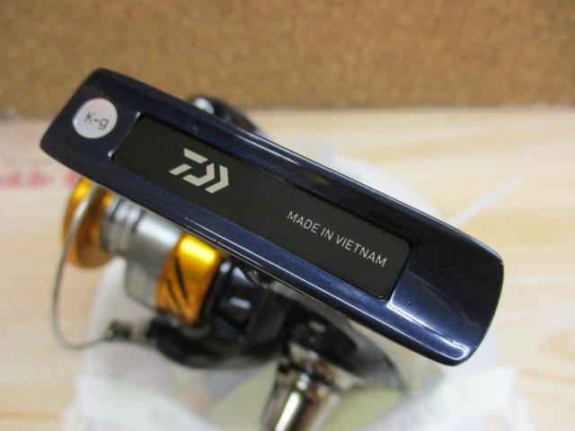 新品・未使用　レブロス LT2500D ダイワ スピニングリール 24レブロス LT2500D【即日発送