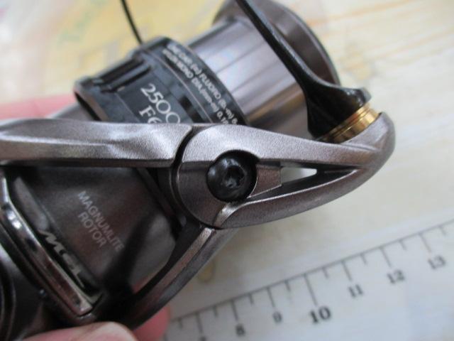 17 コンプレックス Ci4+ 2500S F6 付属品無し SHIMANO（シマノ）17コンプレックスci4+ 2500S F6 HG 美品
