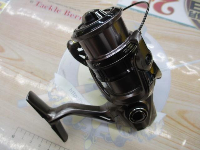 SHIMANO - シマノ　17コンプレックスCi4+ C2500S F4 ③ &lt;やや傷・袋欠品&gt; シマノ(SHIMANO) 17 コンプレックスCI4+ C2500S F4 037077