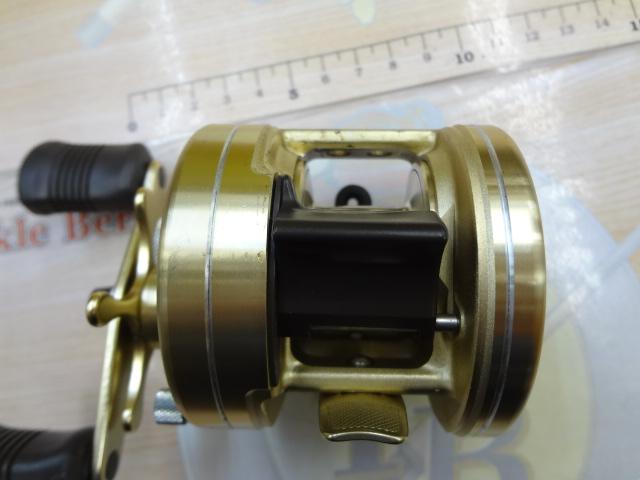カルカッタ201XT シマノSHIMANOカルカッタ201XT
