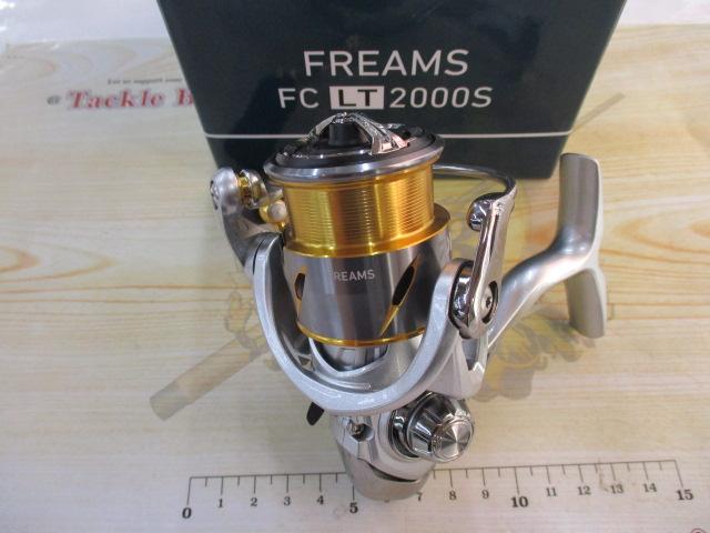 〈美品/箱付〉ダイワ21フリームスFCLT2000S ダイワ フリームス FC LT2000S (リール) 価格比較 - 価格.com