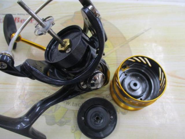 新品・未使用　レブロス LT3000-CH 20レブロス LT3000-CH｜＠ベリーネット 日本最大新品中古釣具WEB
