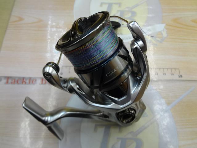 23STRADIC C3000HG 未使用　23ストラディックc3000hg シマノ 23 ストラディック C3000HG スピニングリール - 最安値