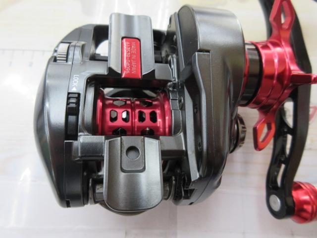 【美品】スティーズair tw 500xxh DAIWA（釣り） ダイワ スティーズ AIR TW 500XXH 右ハンドル