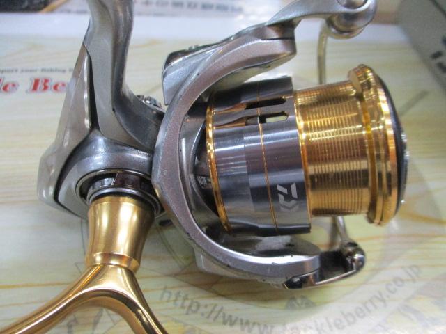 未使用 美品 ダイワ 18フリームス LT 2500 dh DAIWA（釣り） ダイワ 18フリームス LT2500D