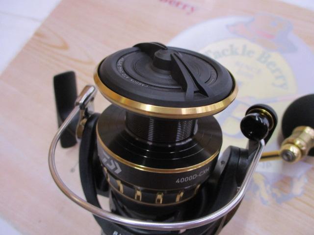 ダイワ 23BG SW 4000D-CXH s-l400.jpg